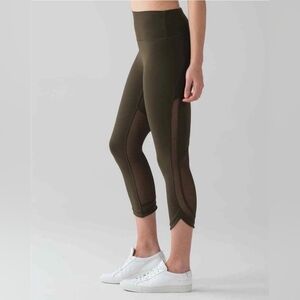 Lululemon High-Waisted Brown Leggings Size 4
